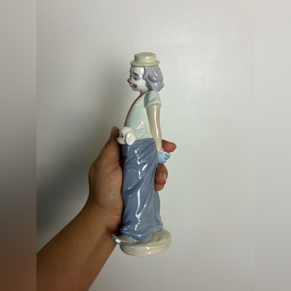 Lladro 7600 "Little Pals" Clown Puppies in Pockets 9” Society Porcelain figurine - Picture 8 of 14